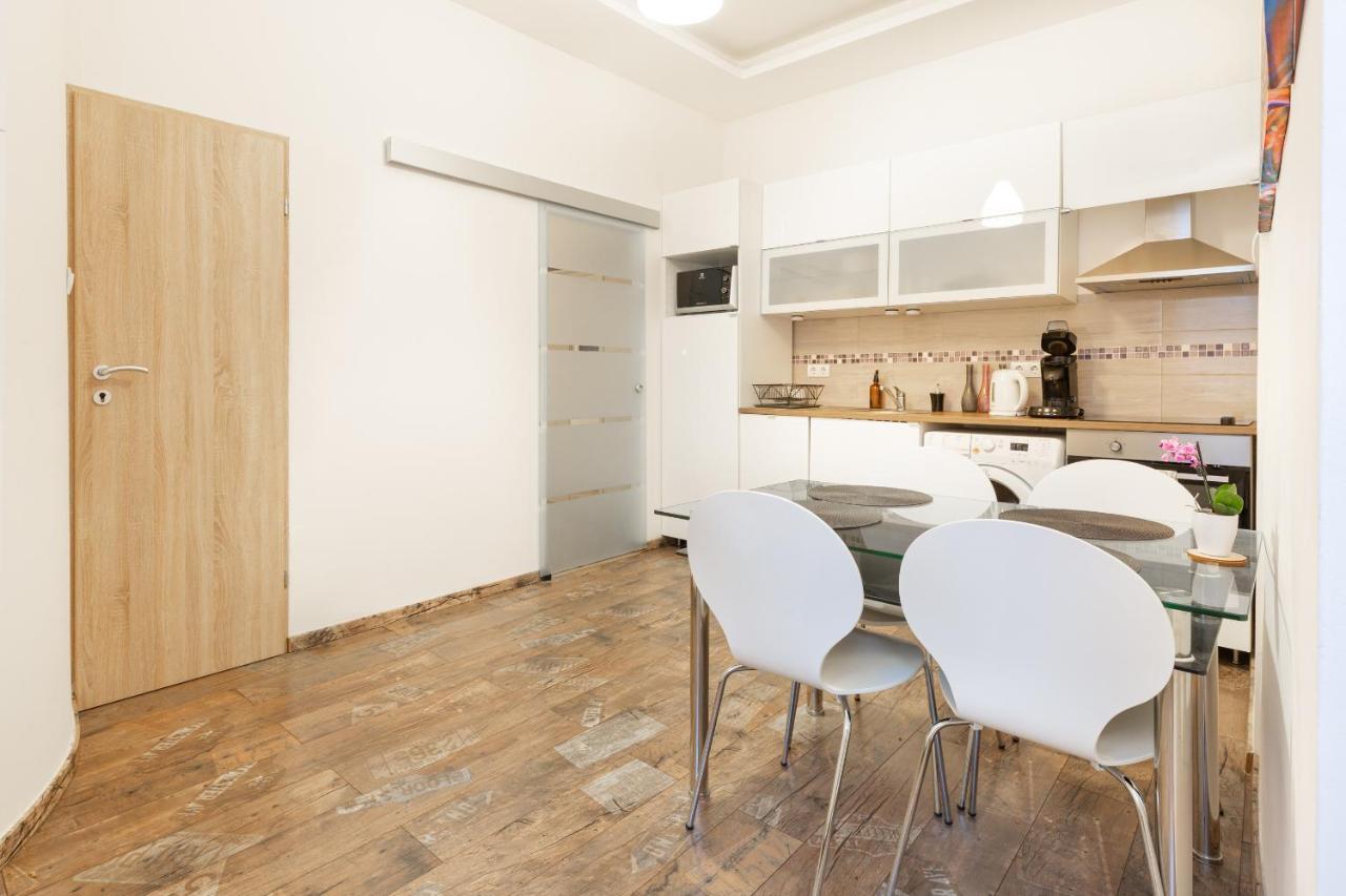 K13 Klauzal Apartment Budapest Kültér fotó