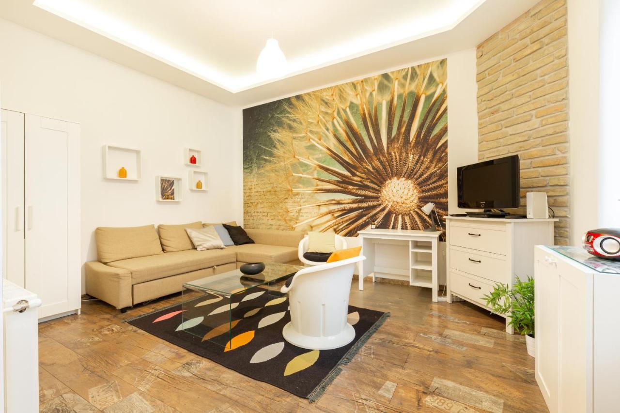 K13 Klauzal Apartment Budapest Kültér fotó
